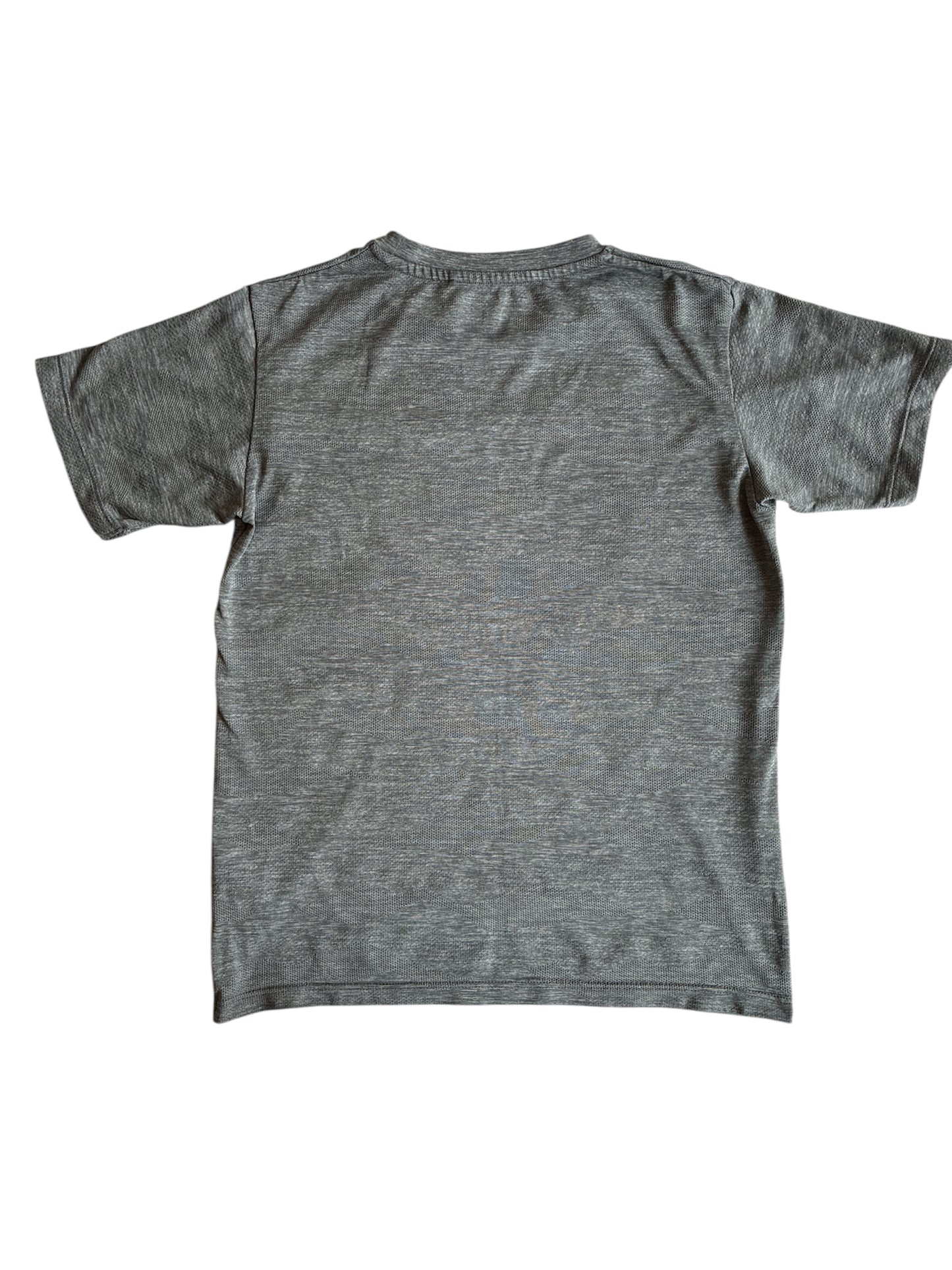 UNIQLO Dry-Ex Cool Control Gray T-Shirt Size 11-12