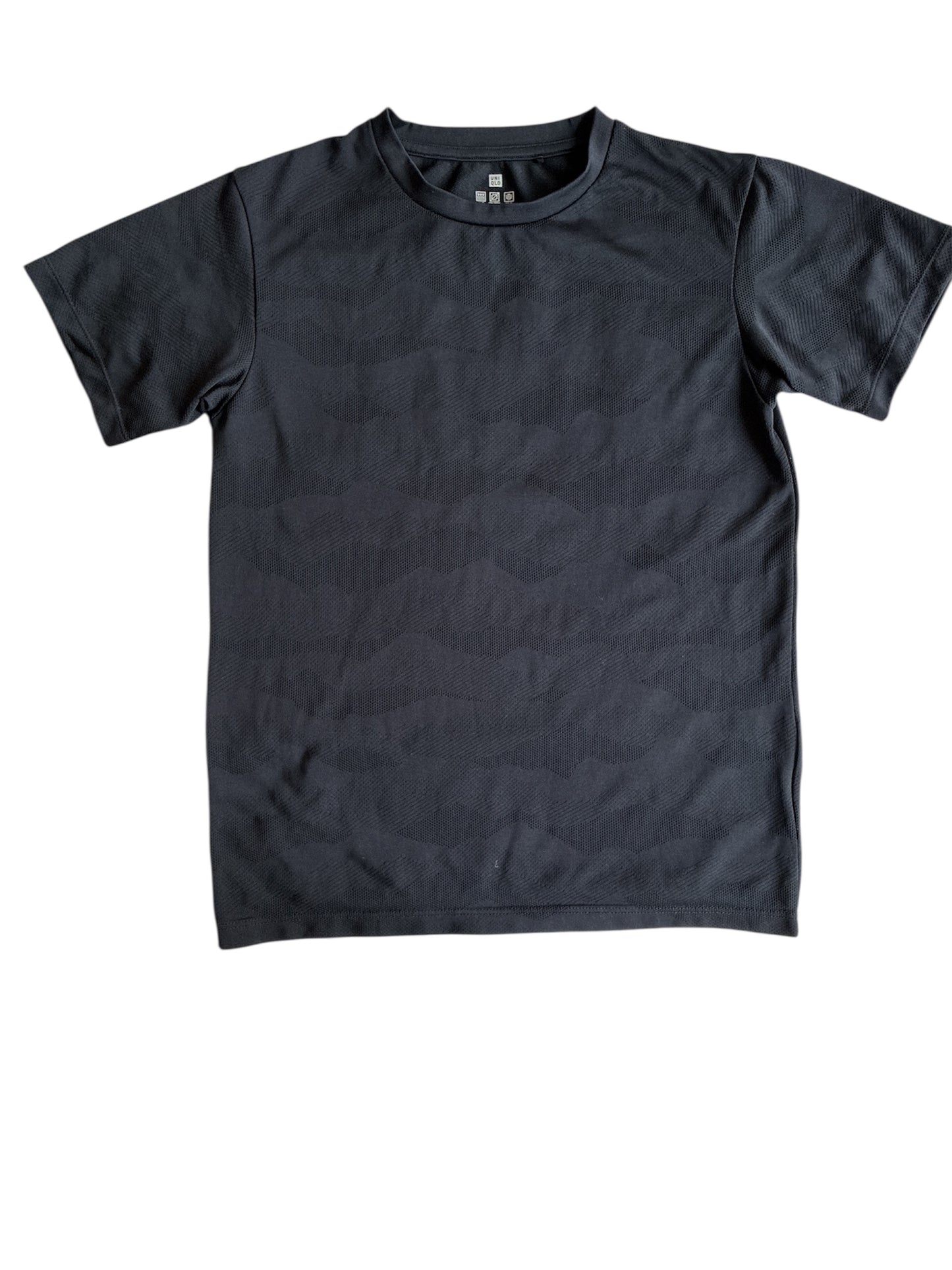UNIQLO Dry-Ex Cool Control Black T-Shirt Size 11-12