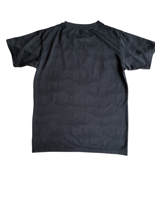 UNIQLO Dry-Ex Cool Control Black T-Shirt Size 11-12